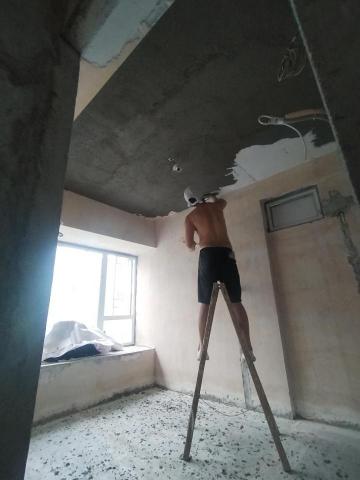 嘉飛裝飾工程 - 天花翻新