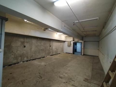 嘉飛裝飾工程 - 商業清拆還原