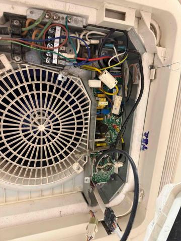弘晉工程有限公司 - 冷氣檢查卡式商用冷氣機 弘晉工程有限公司 - 冷氣檢查卡式商用冷氣機