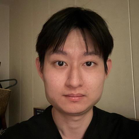 提供書法班服務的專家Eason