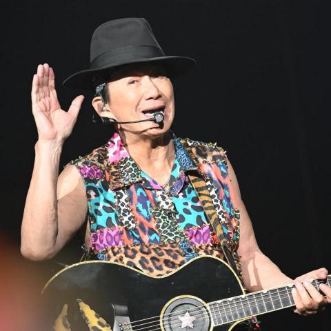 Sam D. Studio - 舞台攝影除了注意燈光變化外，無時無刻都要留意表演者的happy moment 