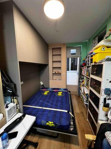 鼎立盛香港有限公司 - 