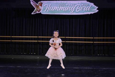 Blessing Ballet - 蜂鳥盃比賽獲得金獎 Blessing Ballet - 蜂鳥盃比賽獲得金獎