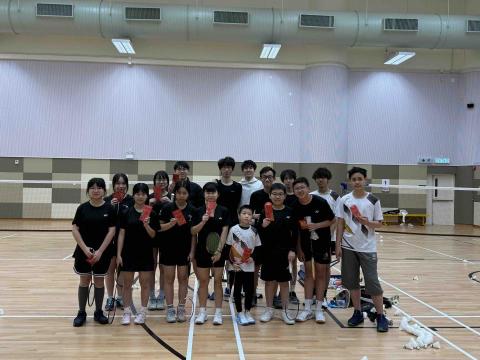 鄭Sir (Hayden) Blaze Sport - 星期二/三東區青少年羽毛球進階班 鄭Sir (Hayden) Blaze Sport - 星期二/三東區青少年羽毛球進階班