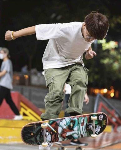 Ho Cheuk Hei 滑板教練 - 滑板