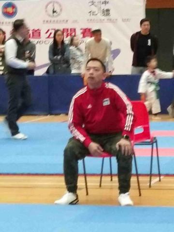 提供跆拳道 英文服務的專家Coach Jet