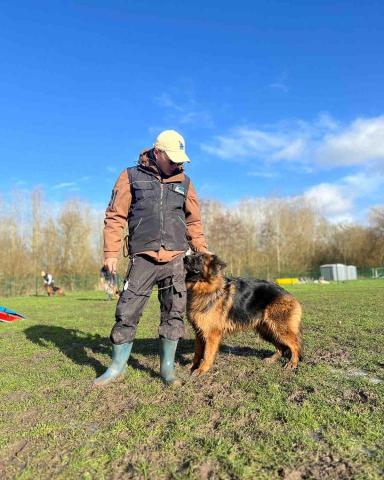 B.trainer -  B.trainer -