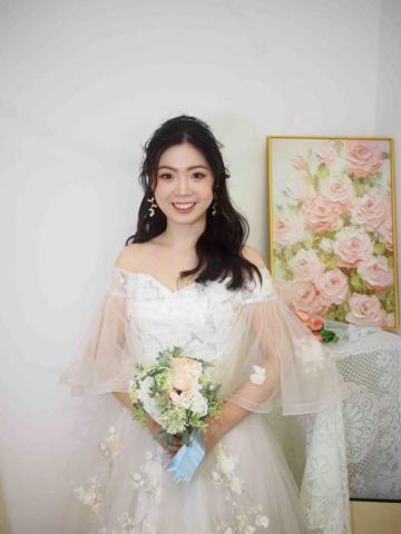 Tung Siu Wai Makeup - 