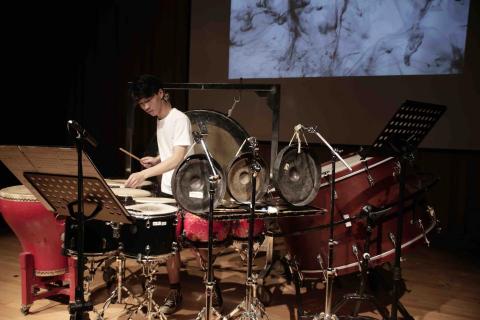 繆世哲 -  繆世哲 -