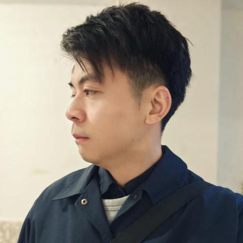 提供網站設計模板服務的專家DEREK CHENG