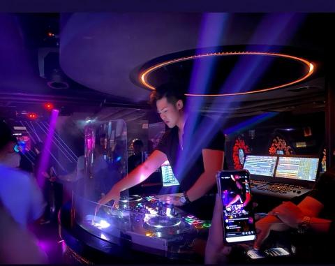 KonKwan Cheng -  KonKwan Cheng -