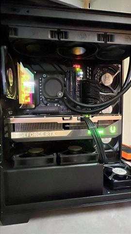 Tiff - DIY 電腦組裝