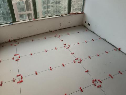 提供睡房地台床設計圖服務的專家蕭