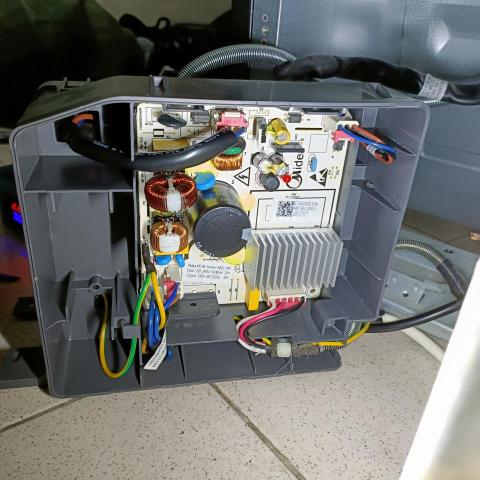 Herman Fung - 雪櫃换變频板