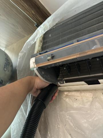 宇仔 - 三菱重工，冷氣清洗連吸去水