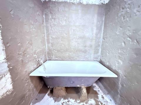 迪亞裝修工程 - 安裝浴缸