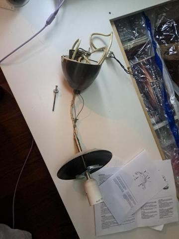 Tsz Yat Angus Ng - 拆下舊燈 Tsz Yat Angus Ng - 拆下舊燈