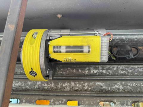 Mr.Tsoi - 手拉捲閘加裝摩打