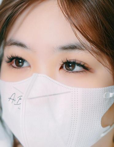  frankie leung - 睫毛公司成品相