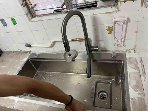 Time Production/N Concept Prod - 更換廚房枱上鋅盤