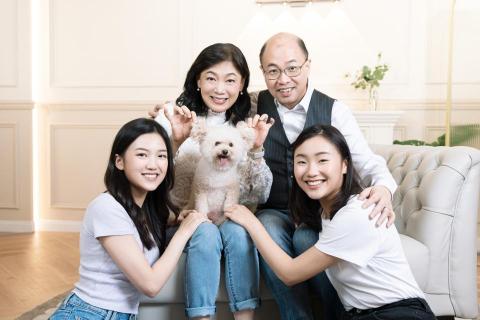 Louie Tsui 如一攝影 - Family Portrait 家庭相拍攝 Louie Tsui 如一攝影 - Family Portrait 家庭相拍攝