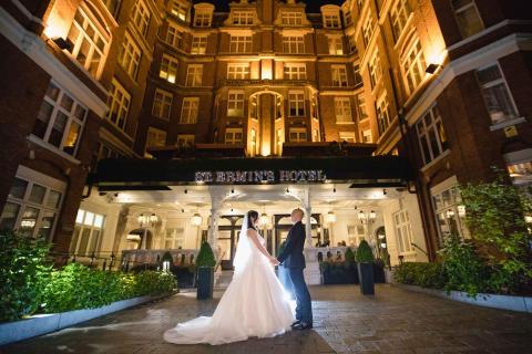 Forever Love Journey - 我們非常榮幸為一對來自香港的新娘及土耳其的新郎，在倫敦西敏寺區的 St Ermin's Hotel 提供婚禮攝影、錄影及新娘髮妝服務。

http://www.foreverlovejourney.com/

這對新人真是令人感動的美好組合！

祝願他們未來生活幸福美滿，永遠甜蜜!

https://www.facebook.com/LondonUKEuropeEngagementWedding/