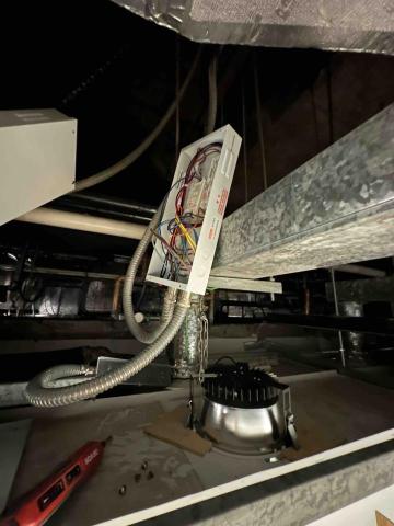 K12 Engineering Limited - 更衣室更換LED筒燈工程