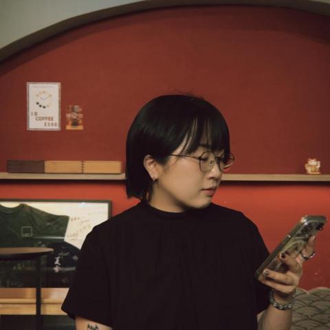 提供電視櫃收納設計服務的專家Vicky Ho