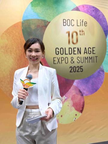 提供簡報 設計 技巧服務的專家MC Rachel