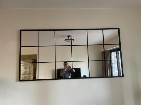 梁 師傅 - 掛牆 安裝