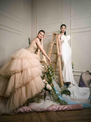 RC Production -  Fashion designer- Kev Yiu
Bridal collection photo and video shoot RC Production -  Fashion designer- Kev Yiu
Bridal collection photo and video shoot