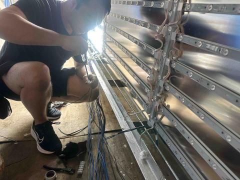 K12 Engineering Limited - 銀行戶外廣告燈牌更換工程