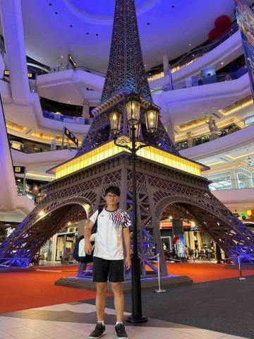 Badminton Coach Benny -  Badminton Coach Benny -