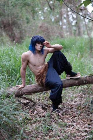 Lincoln Lam - 我除左係個健身教練,同時都係個cosplayer,伊之助係我最喜歡嘅動漫角色:) Lincoln Lam - 我除左係個健身教練,同時都係個cosplayer,伊之助係我最喜歡嘅動漫角色:)