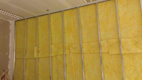 天富工程公司（免費報價） - 石膏板間隔內藏一寸隔音棉