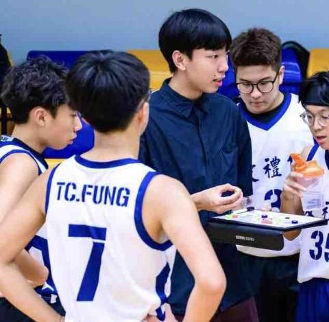 The pros providing business cards 2023Desmond chu