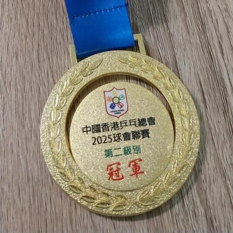 提供香港乒乓球总会服務的專家李教練 Thomas