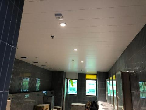 鴻基天花工程公司 - 