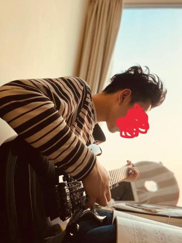 Alfred Au -  Alfred Au -