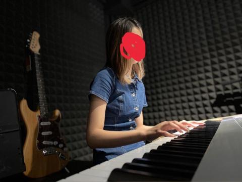 Alfred Au -  Alfred Au -