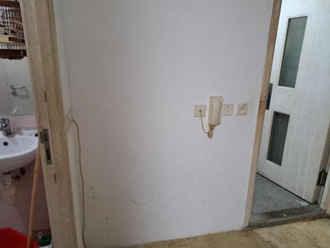 Tsz Yat Angus Ng - 大型家居清潔 後3 移走2個櫃 Tsz Yat Angus Ng - 大型家居清潔 後3 移走2個櫃