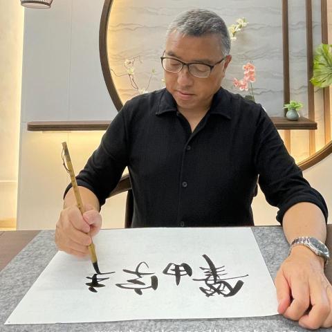 提供小提琴老師推薦服務的專家筆由自主有限公司