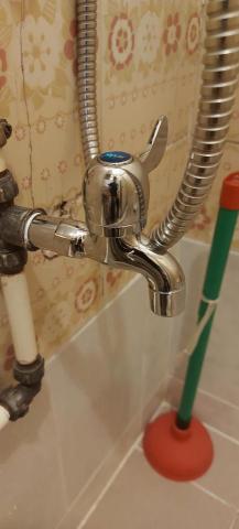 陳其永 - 更換冷水龍頭