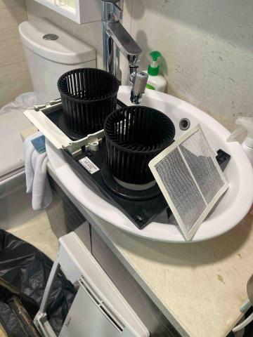 銀河冷氣工程 55404119 - 清洗浴室寶