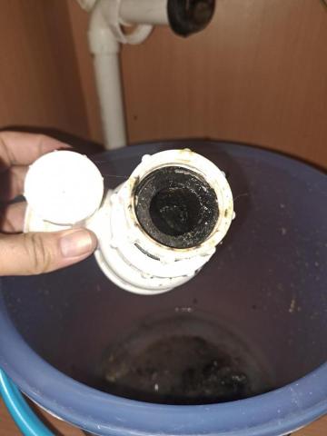 Tsz Yat Angus Ng - 逼帽弄髒