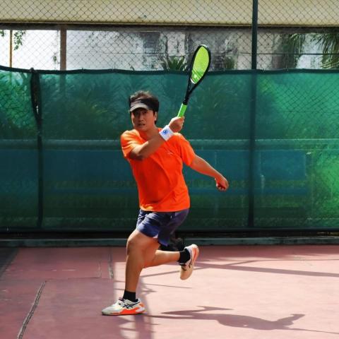 提供專業形象照推薦服務的專家King