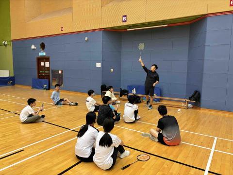 Long sir 私人羽毛球教練 - 