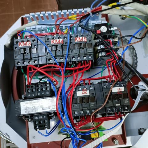 Herman Fung - 攪麵機修理controller