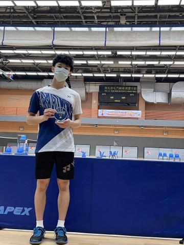 羽毛球教練/陪打🏸 - 2021屯門區分齡羽毛球比賽MF組-冠軍
