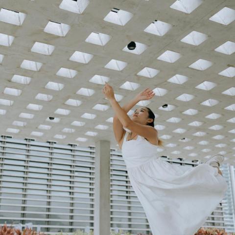 The pros providing hilda tangHo Kay Tang